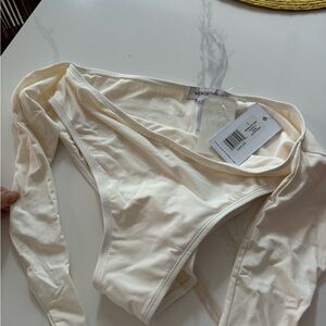 We wore what buttoms